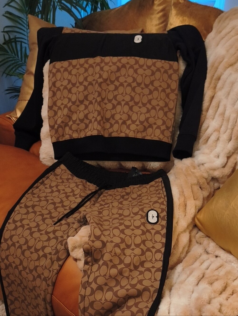 Coach Brown and Black Signature Print Joggers & Sweatshirt Set